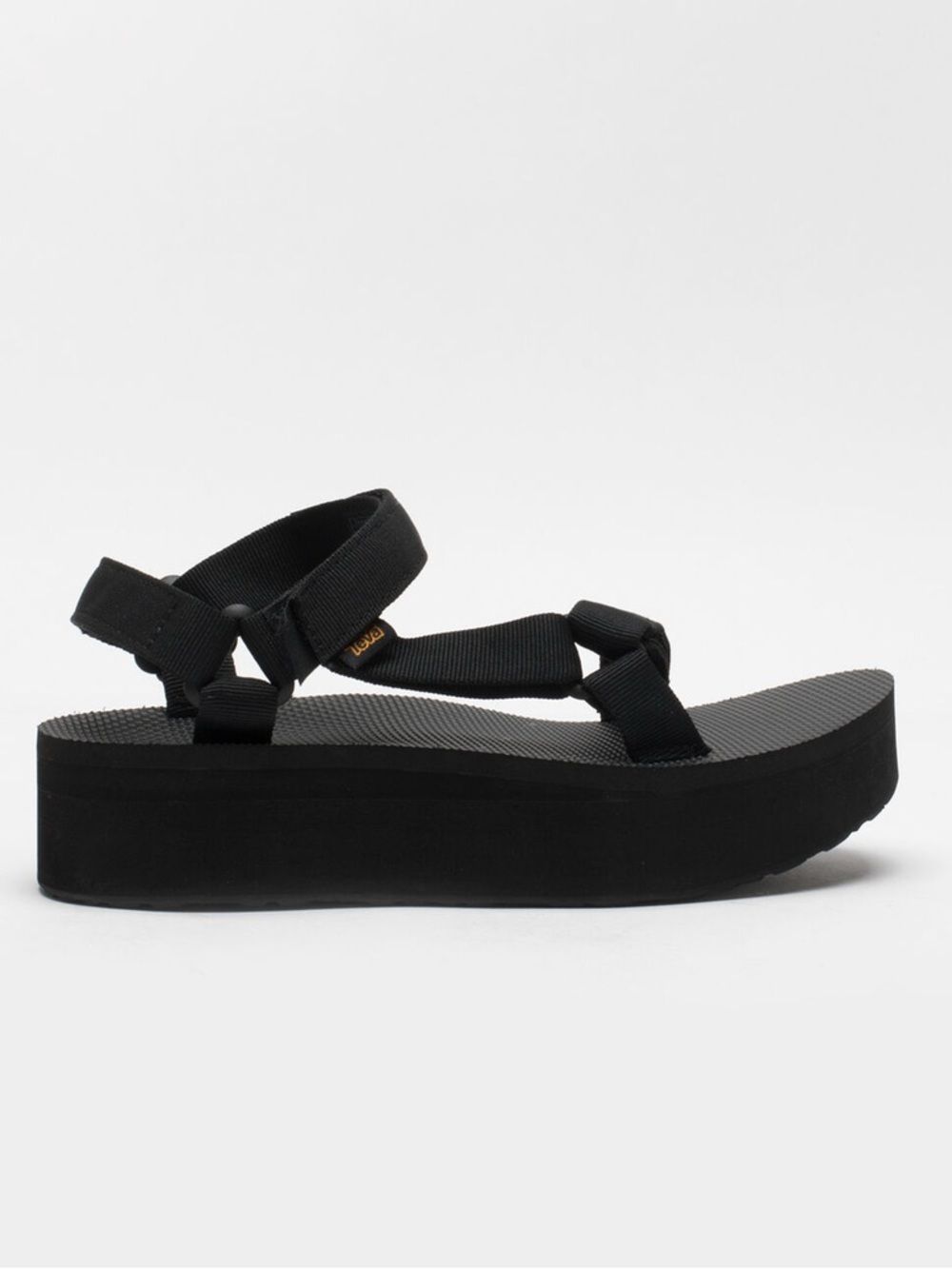 Teva Flatform Universal Sandal Black Platform Strappy Women’s Sandal - Picture 2 of 10